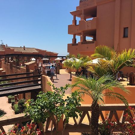 Royal Suites Marbella ベナアビス エクステリア 写真