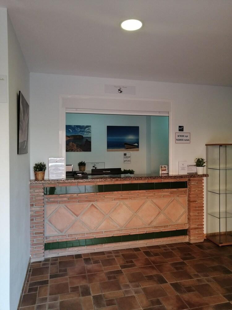 Royal Suites Marbella ベナアビス エクステリア 写真