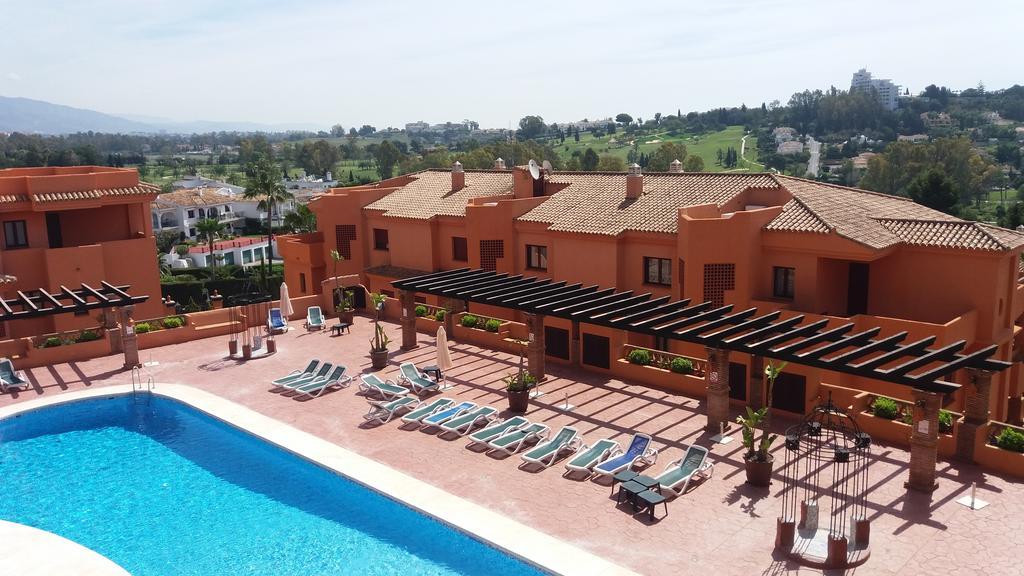 Royal Suites Marbella ベナアビス エクステリア 写真