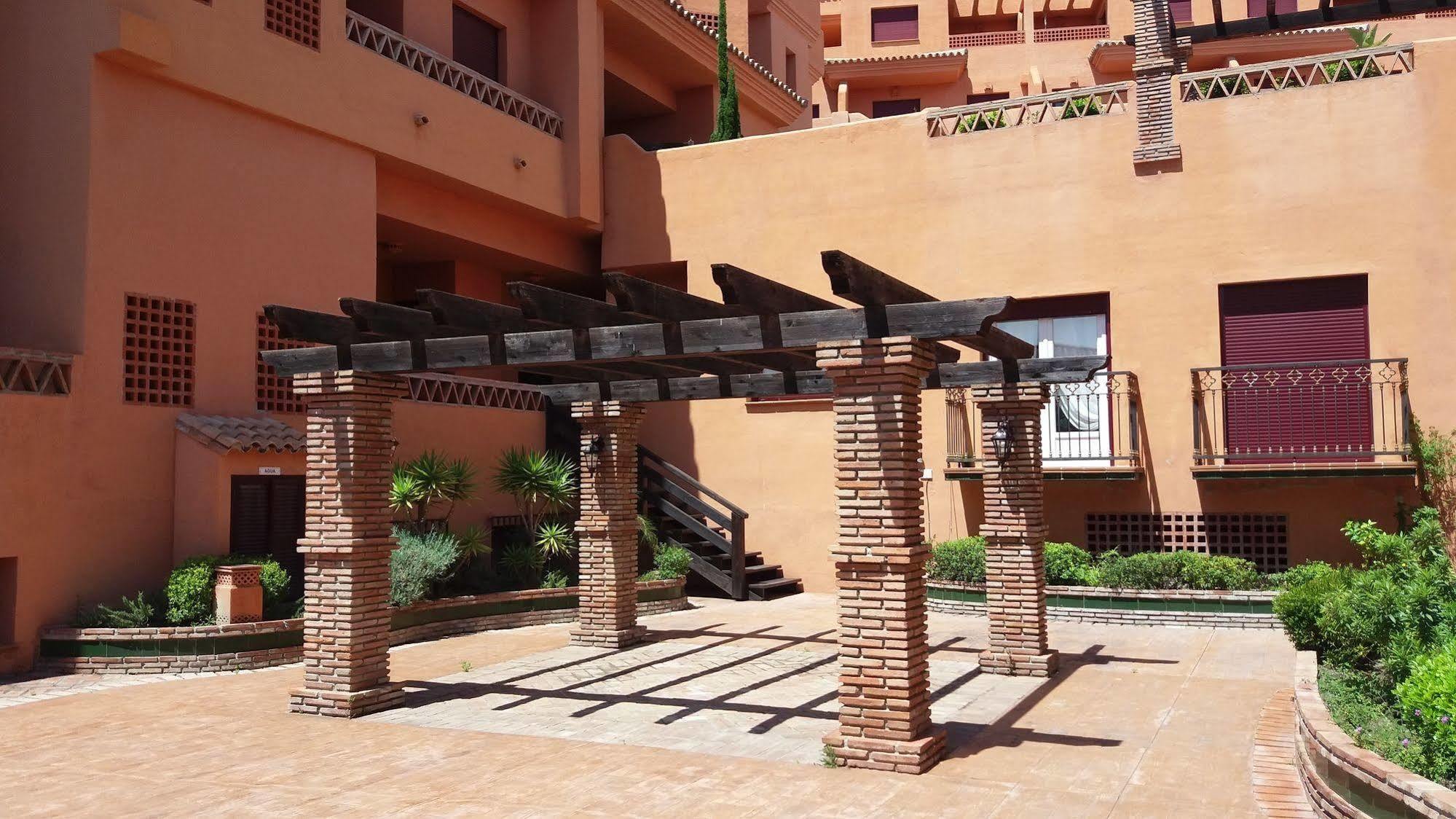 Royal Suites Marbella ベナアビス エクステリア 写真