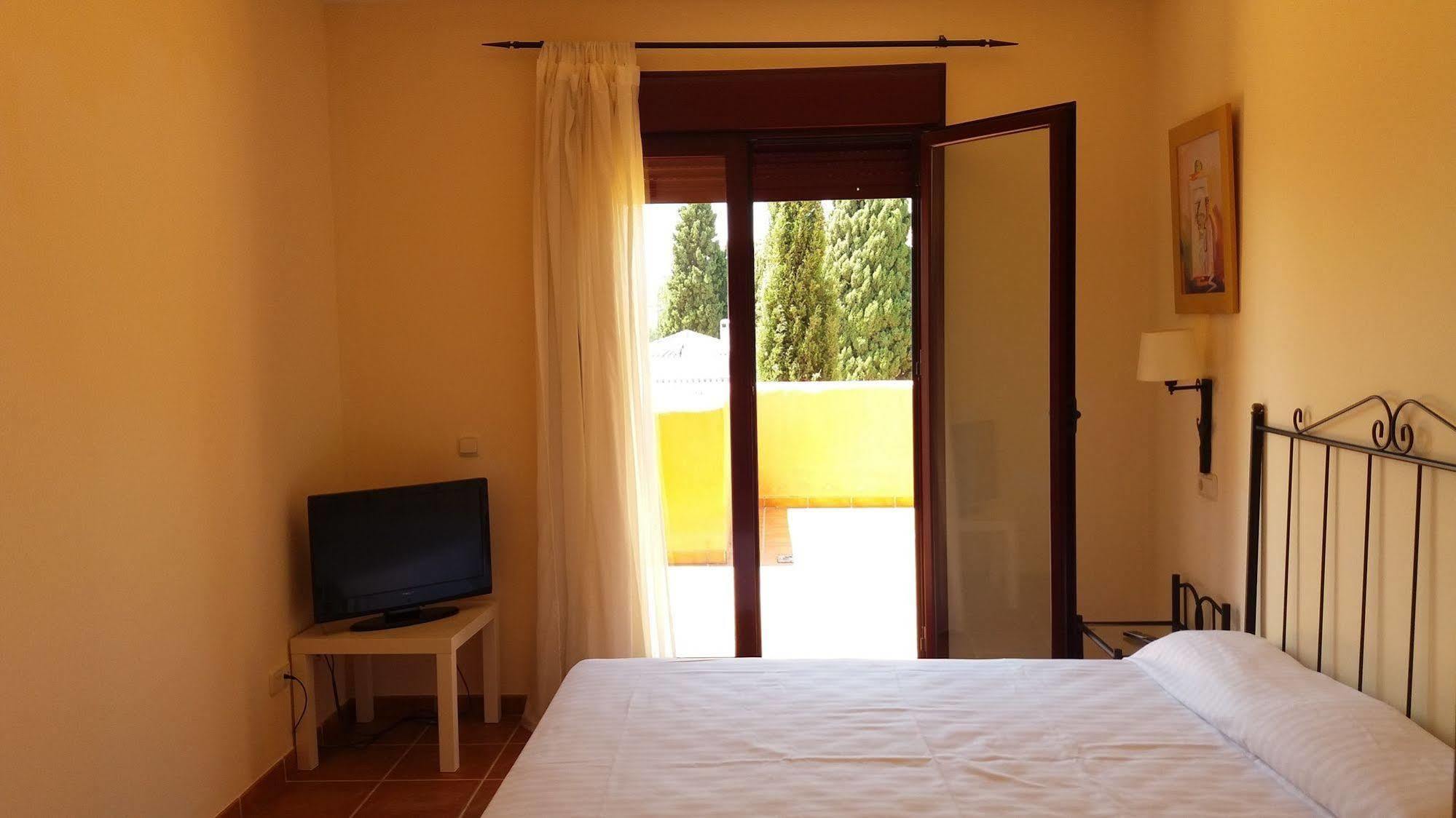 Royal Suites Marbella ベナアビス エクステリア 写真