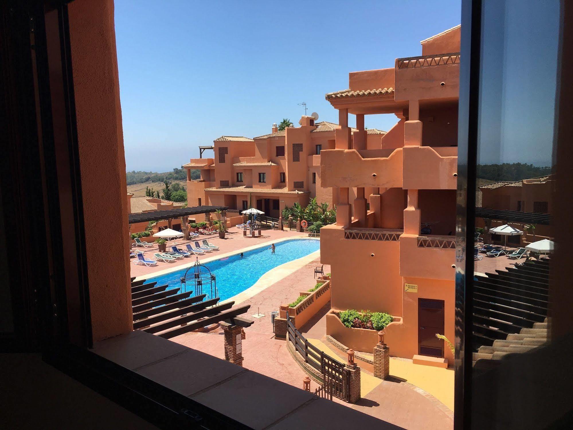 Royal Suites Marbella ベナアビス エクステリア 写真